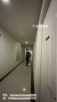 极品超美御姐✅小小眯/笑笑眯✅最新作,美女回家门口被猛男盯上,直接被体育生强推门闯入被各种姿势猛操打桩淫叫连连~ 预览图 1