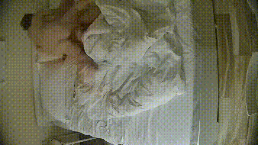 公寓酒店 12-2 极品的大奶少妇 出招就是强势女上 光是男人操还不够 得搭配一个按摩棒才行 最后更是直接让内射-福利岛