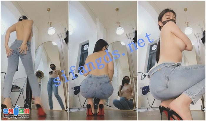 上一个全身镜头高跟全裸露3点裸舞选手【裸舞小乖】黑丝顶[某房原版]【1.92G】 预览图 1