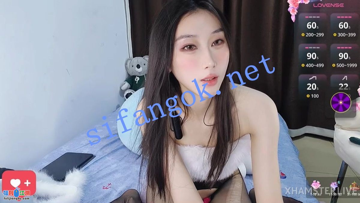 ❤❤❤ST极品新人！【kindbee】颜值极高，穿着黑丝自慰特写【1G】 预览图 2