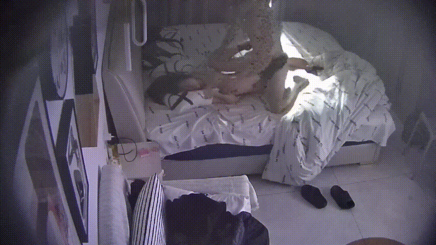 大学城 12-4 续更 昨天发的肤白貌美大长腿的美女被舔逼口爆 今天再更2V做爱视频 预览图 4