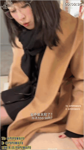 ✨推特极品阿黑颜母狗「Pupu噗噗」《逛宜家》约会的一天，黑丝长靴骚货外出性交，宜家厕所刺激口交后入