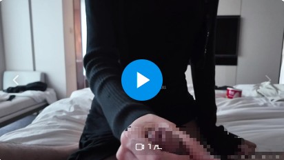 【精品】漫画身材困困狗，黑丝+白丝，被肌肉男友巨根插入 预览图 4