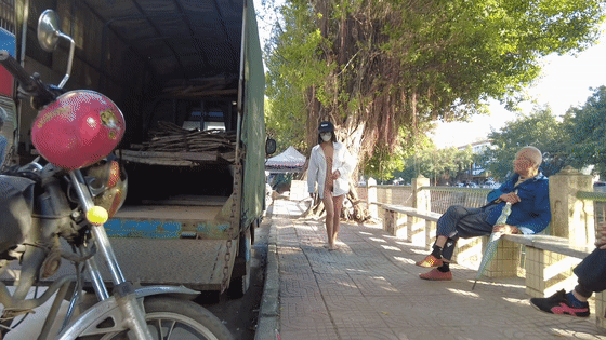 ❤️【cikaimoon/LiWaynix】大胆露出无视路人 勾引老头（10）[某房原版]【1.41G】 预览图 2