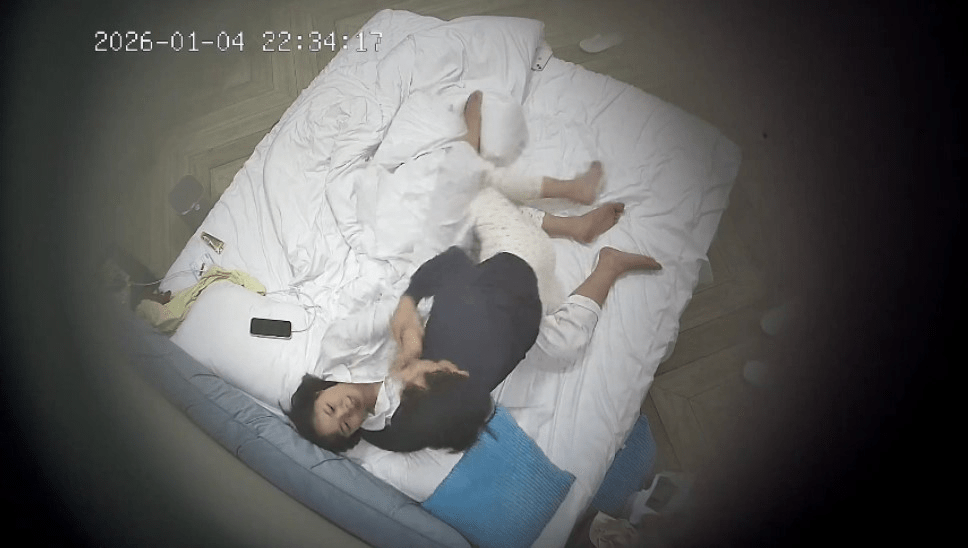 1-5流出酒店偷拍❤️清纯学妹在啪啪中自拍细节和男友一起欣赏 预览图 1