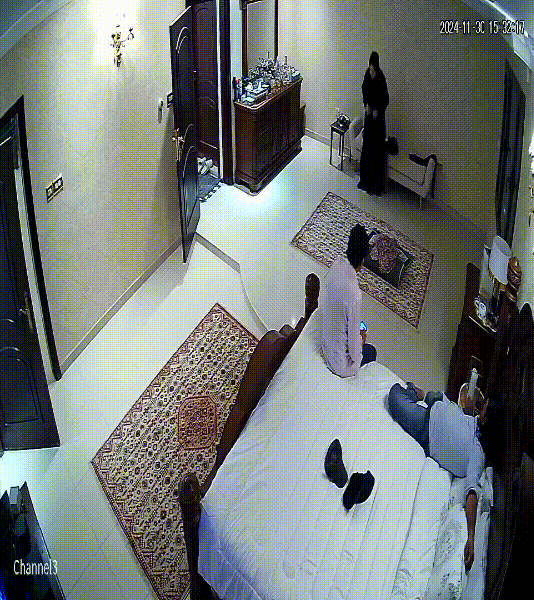 印度家庭监控流出❤️与好兄弟分享妻子，这家庭环境得是富人吧，玩得真花呀！ 预览图 1