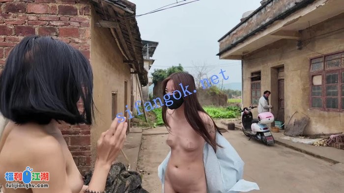 ❤️【cikaimoon/LiWaynix】大叔与两女合影还摸奶 走上人生巅峰[某房原版]【1.03G】 预览图 6