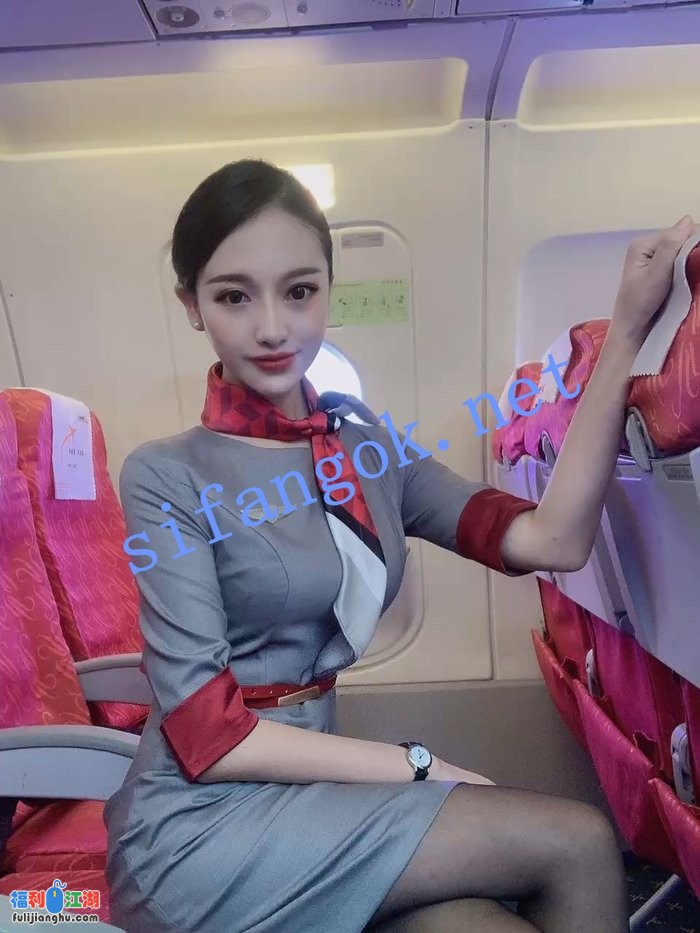 【重磅】大神【猫先生】空姐元元（上）上个空姐闺蜜 极品[某房原版]【865M】 预览图 1