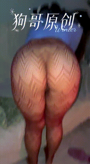 ⚫️高质约炮大神【狗哥原创】12月最新⑴，一王二后多位极品颜值美女后入打桩，超顶推荐(7V) 预览图 9