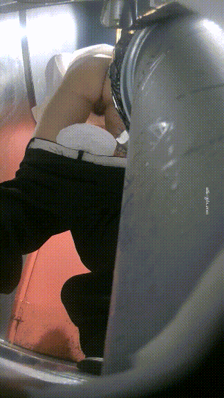 ⚫️精品厕拍，夜场酒吧真实后拍⑴，都是年轻时尚小姐姐(8V) 预览图 3