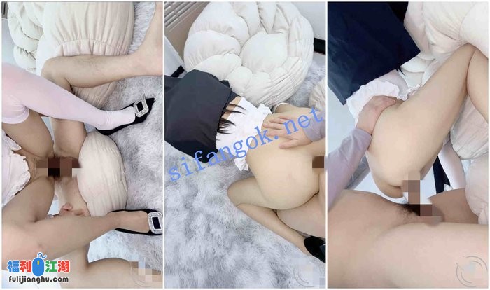 ❤️父女乱伦❤️外站大神乱伦内射嫩女儿-后续17-奶油舔逼[某房原版]【750M】 预览图 2