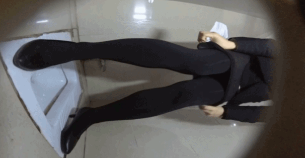 【厕拍合集】民航学院准空姐厕拍❤️含超清空姐B下春光+各航空空姐偷拍【364V+310P/25G】 预览图 5