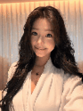 【AI推演网红脱衣】1206抖音网红口 啪啪 推演生成视频 极品 预览图 5