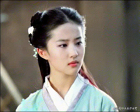 【AI推演视频】章若楠-刘亦菲-杨颖-古力娜扎-李一桐合集！ 预览图 3