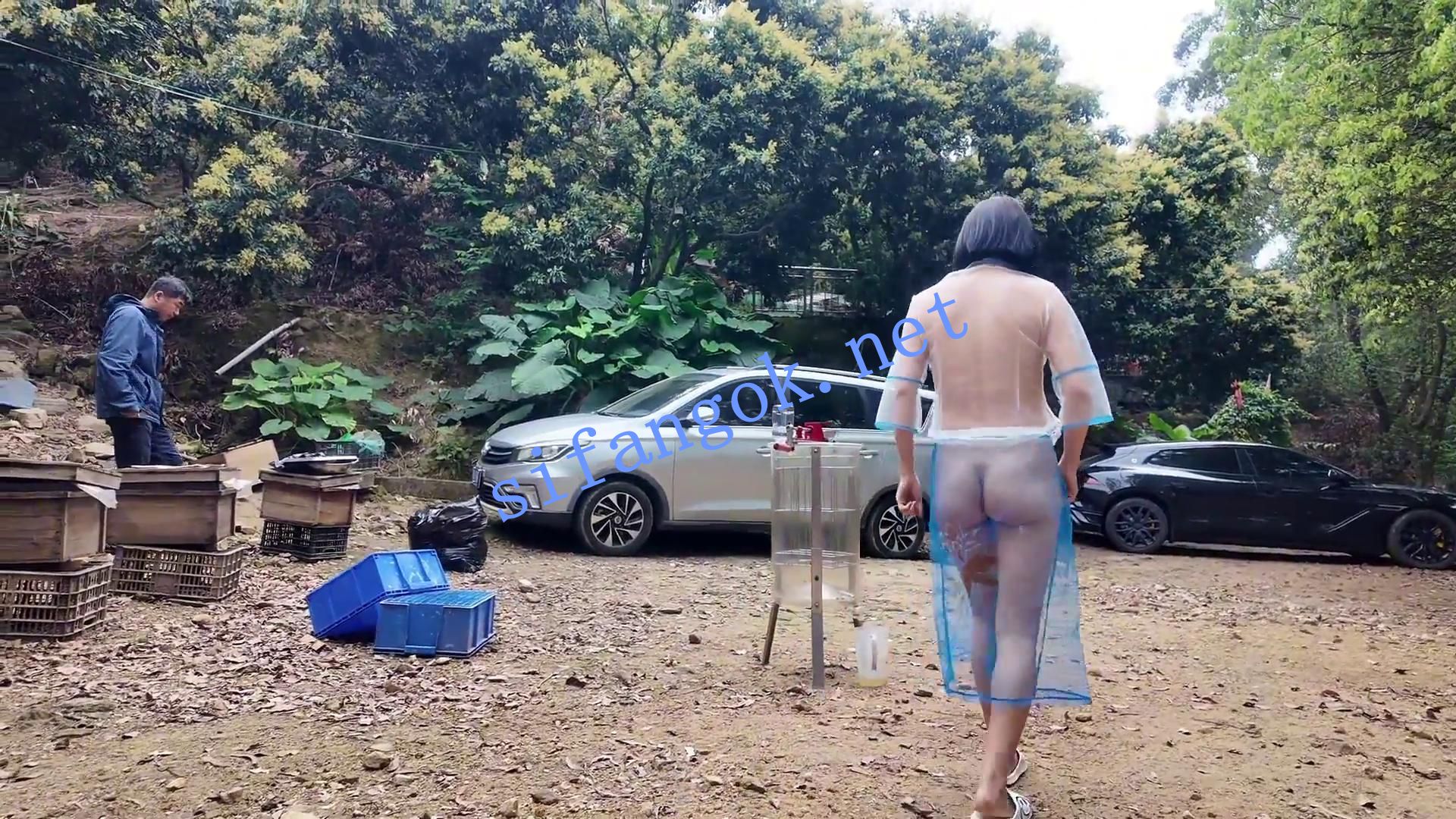 ❤️【cikaimoon】户外露出 无视路人故意露出勾引 预览图 14