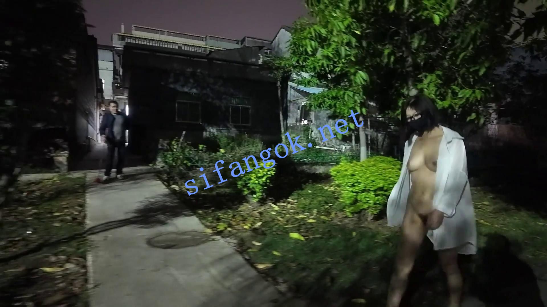 ❤️【cikaimoon】户外露出 无视路人故意露出勾引 预览图 27