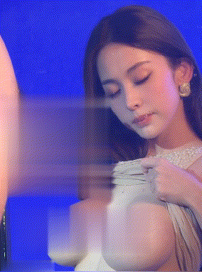 【AI推演视频】章若楠-刘亦菲-杨颖-古力娜扎-李一桐合集！ 预览图 9