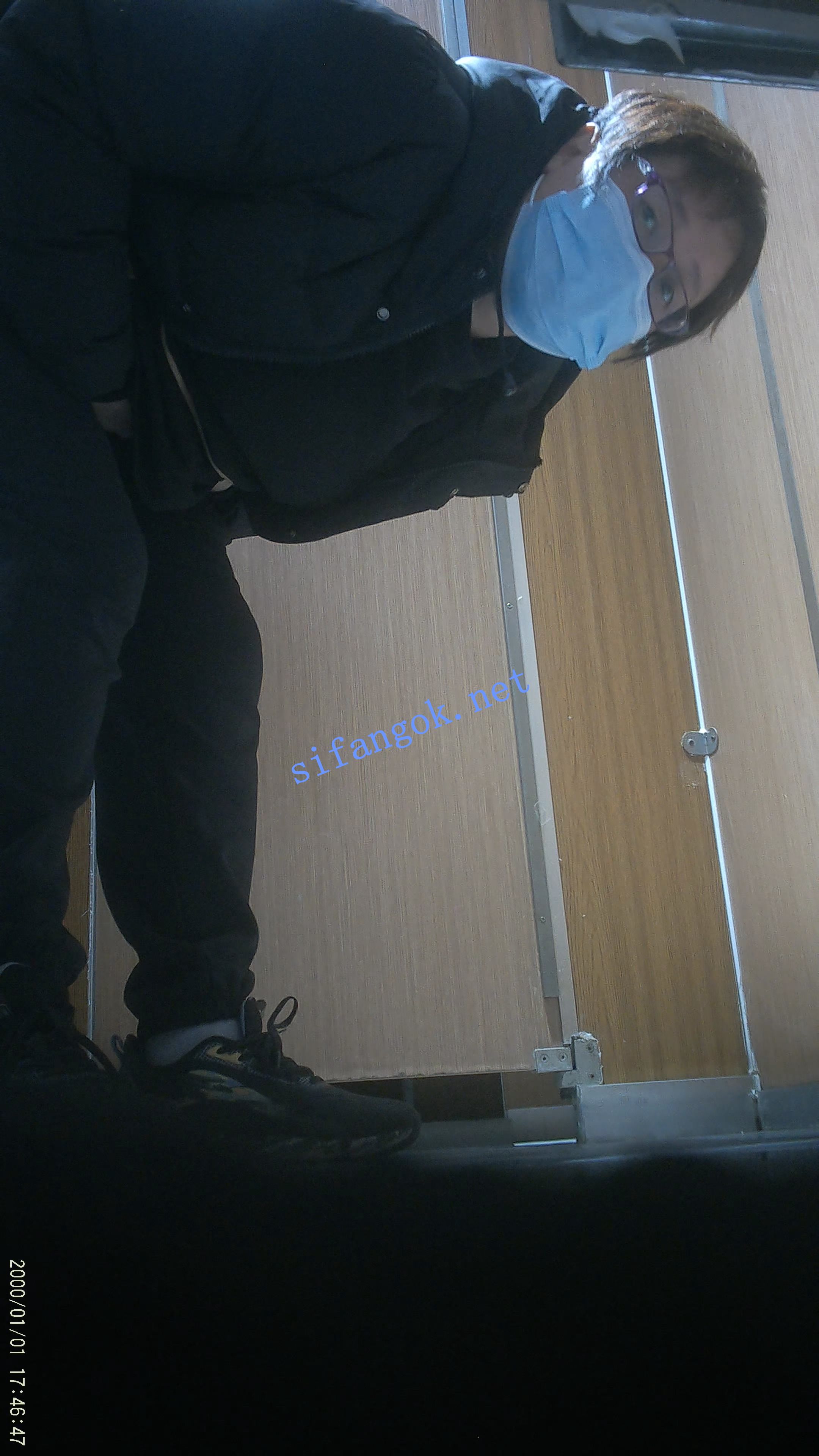 ❤️【cikaimoon】户外露出 无视路人故意露出勾引 预览图 12