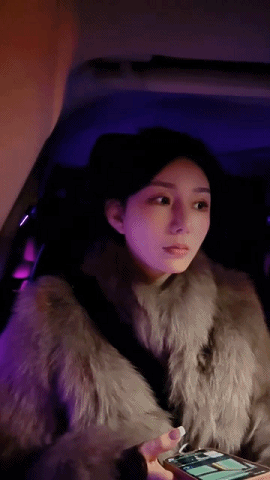 极品女探花【喵喵小野猫】约炮粉丝，外围还兼职接客在酒店偷偷开播。 预览图 19