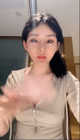 极品女探花【喵喵小野猫】约炮粉丝，外围还兼职接客在酒店偷偷开播。 预览图 72