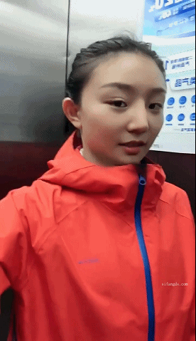 体操美少女下海【可可奶蛋】商场健身房公共场所露出跳蛋自慰喷水，高难度一字马瑜伽大尺度！ 预览图 10