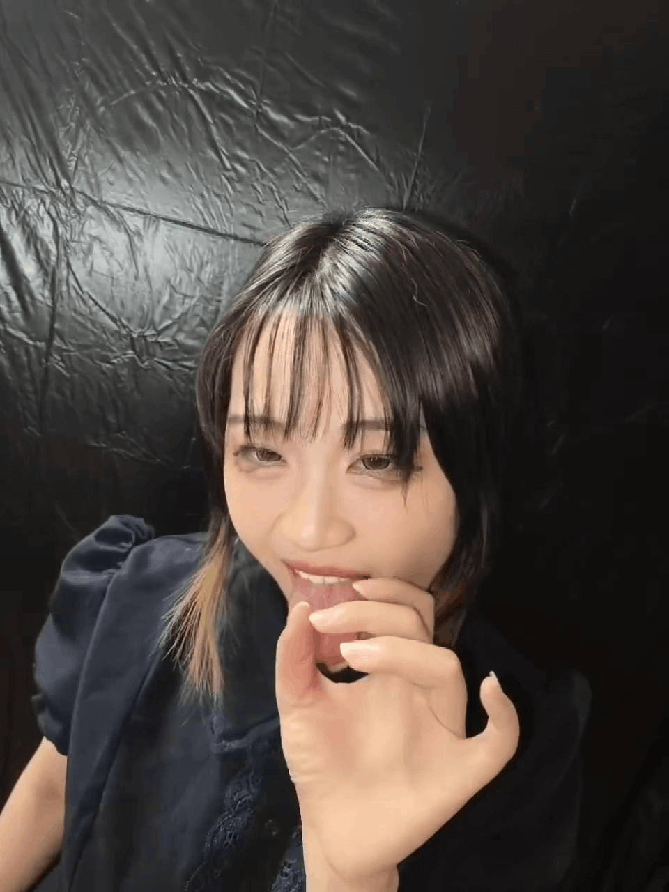 推特淫荡骚母猪【孙雨蕾/崔小蕾/choumuzhuleilei】阿黑颜口交深喉暴插颜射，暴操调教合集 预览图 6