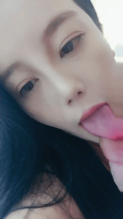 【哑巴美美】超大杯白嫩爆乳肥臀御姐粉嫩肥逼霸气纹身道具炮机自慰乳摇9月25-10月29 预览图 12