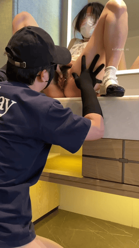 素人大学生足拍【东坡先生原创】敏感型高颜值大二学妹啪啪 足交合集【269V40G】 预览图 36