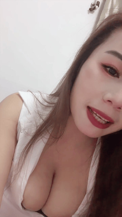 【厂里少妇】气质大奶熟妇黑丝高跟道具自慰深喉舌吻无套大力骑乘后入10月27-11月4 预览图 11