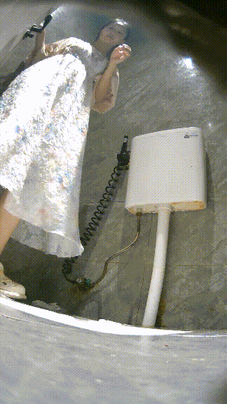 ⚫️精品厕拍⑴，脸穴同框真实偷拍公共女卫超多小姐姐方便(7V) 预览图 6