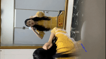 私房大神流出【隔墙有眼】经典厕拍，作死小能手的惊魂抄底神作大合集！ 预览图 28