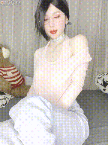 天花板主播《蘸点蜜桃酱》大尺度私人定制视频 极致挑逗 放荡插逼 淫水疯狂潮喷(10V) 预览图 10