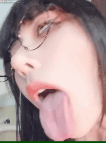 【 蘸点蜜桃酱】 阿黑颜骚货天花板主播，极致挑逗淫语勾引、大尺度直播和私人定制最新视频合集 预览图 64