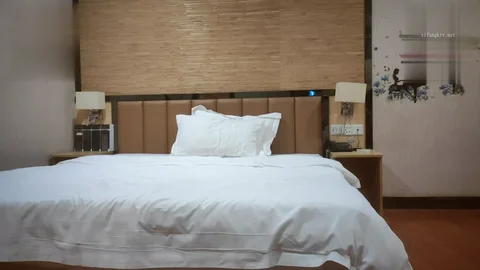 八戒探花 – 泡妞高手约炮外围兼职学生妹 无套爆插极品女神嫩妹 合集【20V22G】 预览图 17