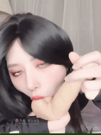 【 蘸点蜜桃酱】 阿黑颜骚货天花板主播，极致挑逗淫语勾引、大尺度直播和私人定制最新视频合集 预览图 75