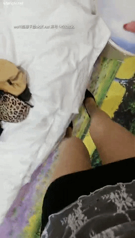 最牛强操达人【专攻刺激战场/专职逛红灯区/老九夜生活】猥琐男爆操长腿外围美女，棋牌室,KTV做爱！ 预览图 30