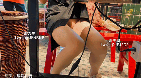 推特性爱大师【JFgege姐夫(香菜老师)(XCLSYYDS)(xmgrxm)(西门官人姐夫)】大神各种姿势爆操骚母狗绿茶婊 预览图 36