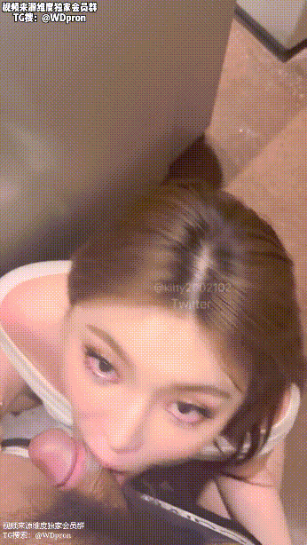 ✅高颜值反差女神『kitty』《在吸烟室和男友做爱》真的太刺激了！穿着性感的纯白礼服，拉着她的手狠狠后入她 预览图 2