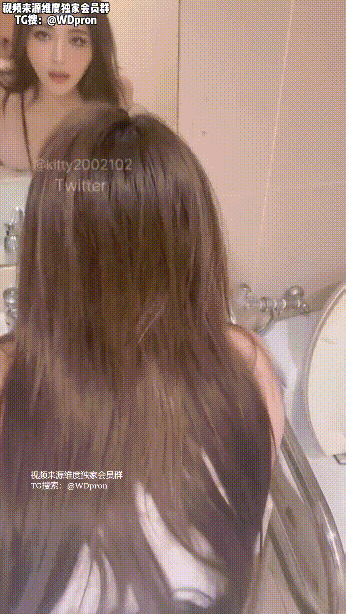 ✅高颜值反差女神『kitty』《在吸烟室和男友做爱》真的太刺激了！穿着性感的纯白礼服，拉着她的手狠狠后入她 预览图 9