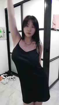 0后超级凶 西瓜大小巨乳美女做爱疯狂摇晃大奶被男主吸舔巨乳全集 114V 61.2G 预览图 10