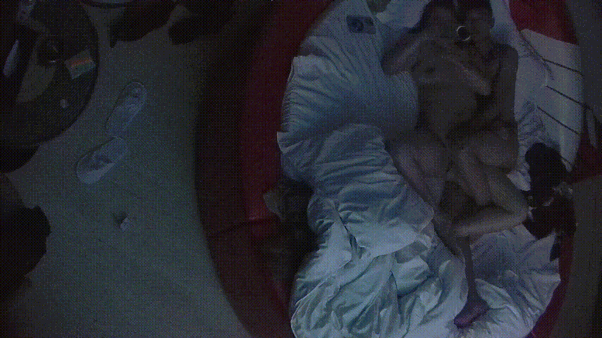 情趣台 12-29 姐弟恋的两人开房操 年轻体力就是不错 连搞两炮才收兵 姐姐不让弟弟看手机 专心操她 预览图 8