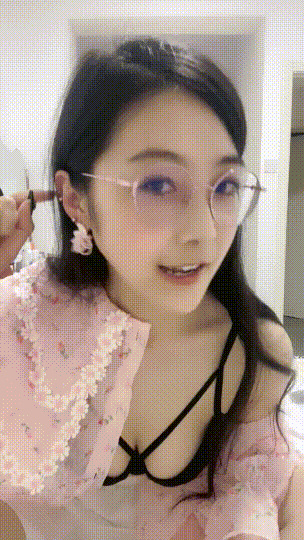 重磅！兄弟们！本月最美校花~【虎牙姐姐】揉穴自慰！狂撸~ 预览图 1