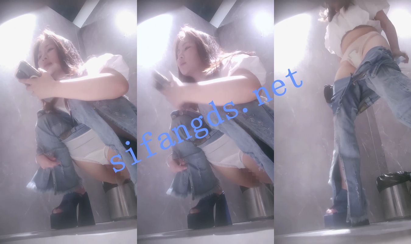 ✅【极品厕拍】KK千元收费群多镜头偷拍高颜值美女第十期 预览图 6