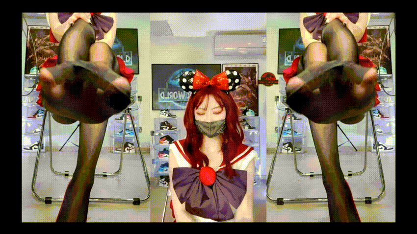 超人气骚货【一直霸王兽】露脸双视角+内部付费群整合 85V 29.5G 预览图 2