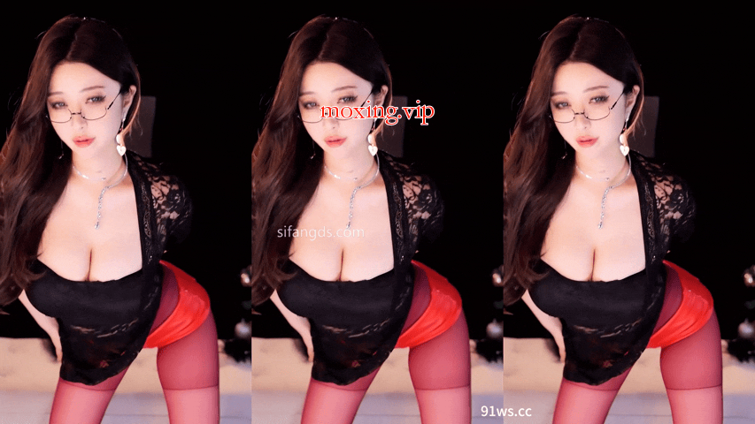 【小燃燃】 付费群定制 极品巨乳抖奶抖臀 露大半个奶 抖胸舞 加特林热舞【275V55G】 预览图 1