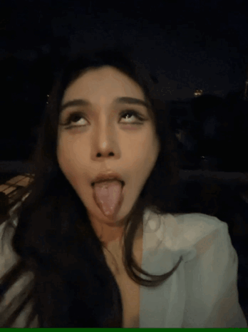 新晋主播【linjianvhai】极品网红脸御姐乖巧露脸听指挥、长腿黑丝高跟职业装、户外勾引自慰诱惑抽插喷水最新合集 预览图 60