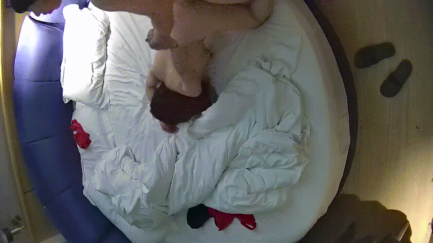 情趣台 12-28 要想自己爽 先把媳妇舔到兴起 然后女人就自己主动了 女上的时候可疯狂了 完事儿还口交清理 预览图 4