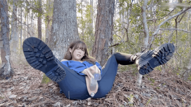 OF✅KittyxKum✅2026.01.19 外面好冷啊～看来得让自己热起来才行 预览图 8