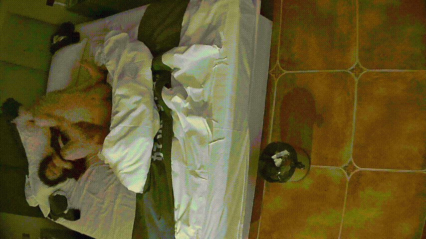 大学城 1-27 大学生情侣 女生是个眼镜妹 模样身材都在线 年轻的奶子又白又挺 大小刚刚好 萌化老夫 预览图 3