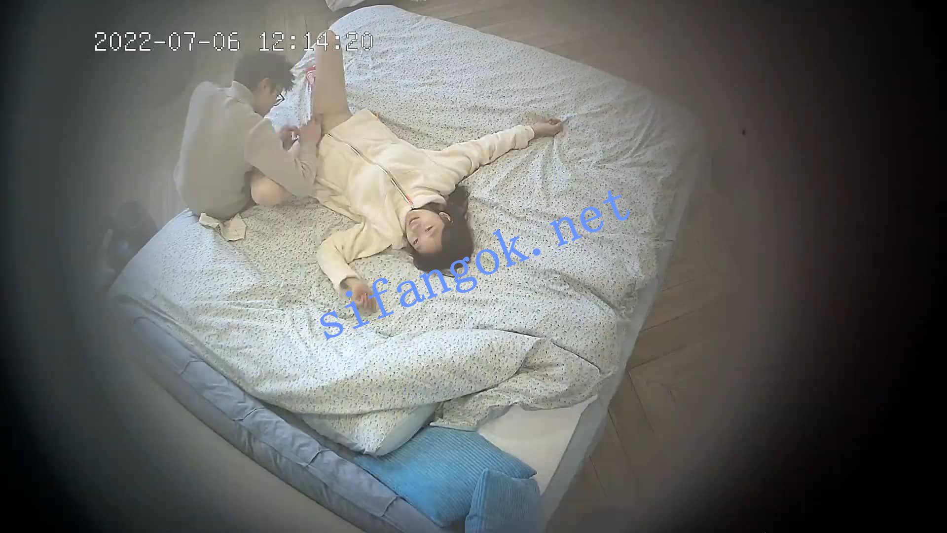 ❤️20260121❤️极品白月光学生妹吃不够脱光缠着男友强制爱 预览图 8